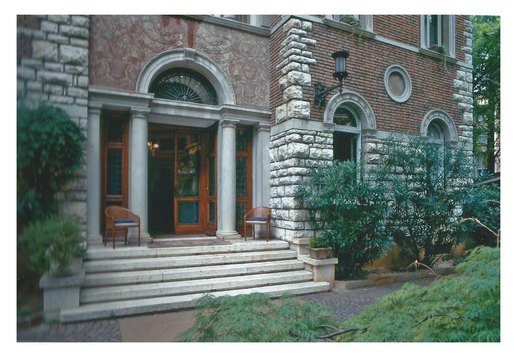 Villa V Brescia Exteriör bild